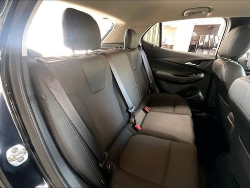 Used 2025 Buick Encore GX Preferred FWD image 17