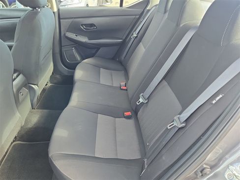 Used 2025 Nissan Sentra SV image 13