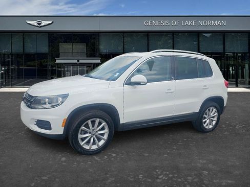 Used 2017 Volkswagen Tiguan Wolfsburg Edition AWD/4WD image 1