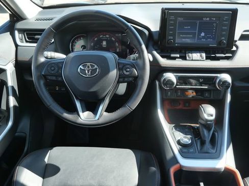 Used 2022 Toyota RAV4 Adventure w/ Convenience Package image 18