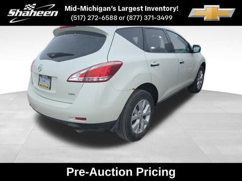 Used 2011 Nissan Murano S image 2