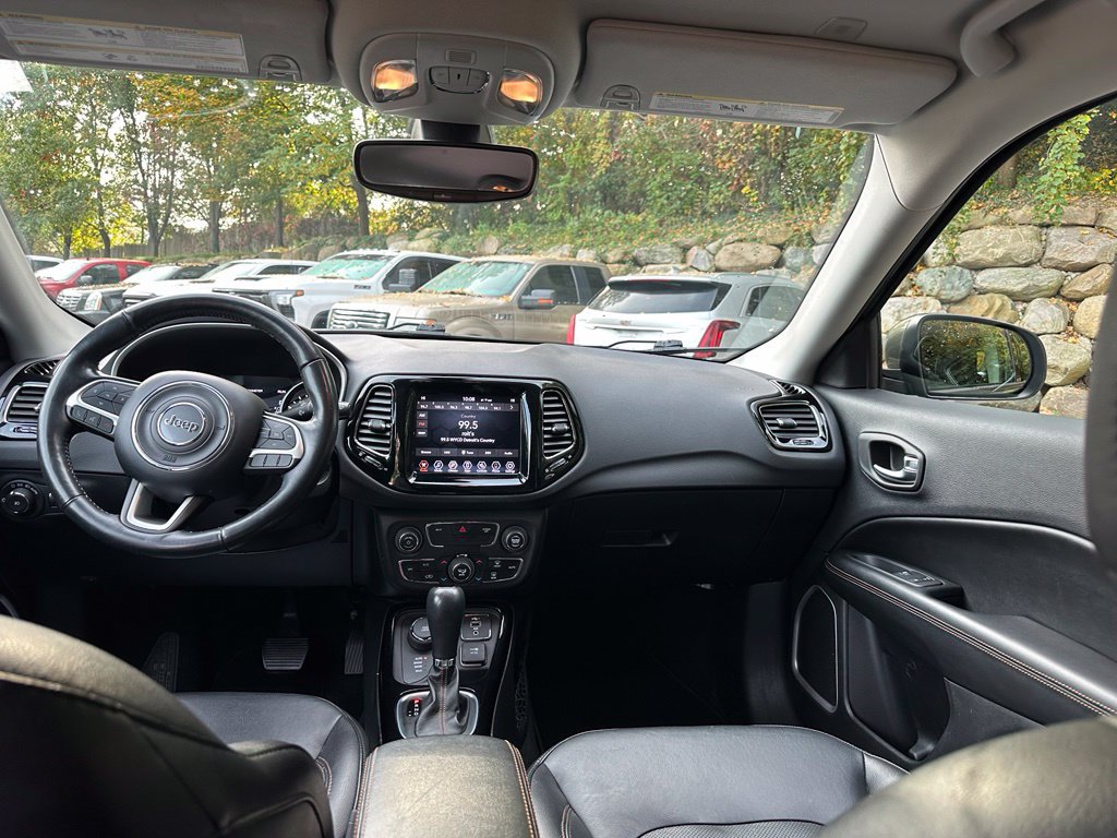 Used 2019 Jeep Compass Limited AWD/4WD image 23