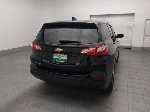 Used 2020 Chevrolet Equinox LS FWD image 7