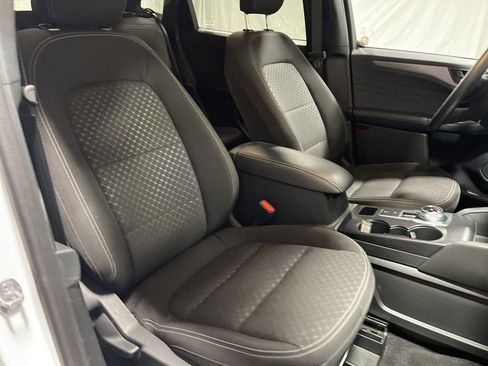 Used 2024 Ford Escape Active w/ Tech Pack #1 image 9