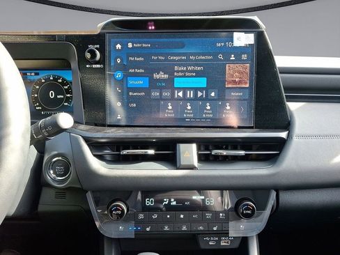 New 2026 Subaru Outback Touring XT AWD/4WD image 16