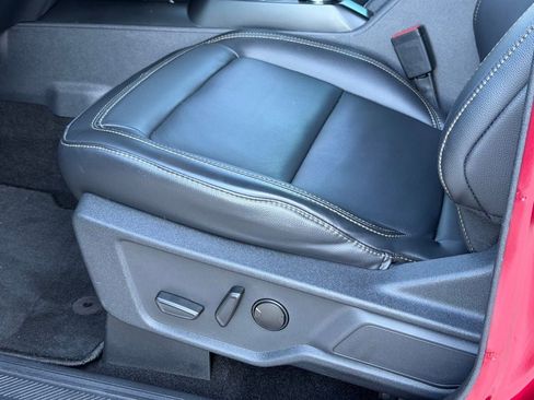 New 2025 Ford Bronco Badlands image 41