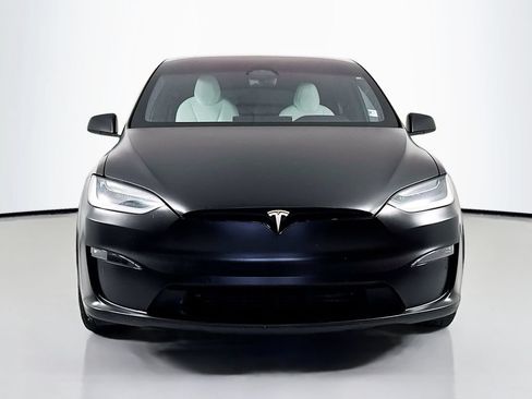 Used 2022 Tesla Model X Plaid AWD/4WD image 2