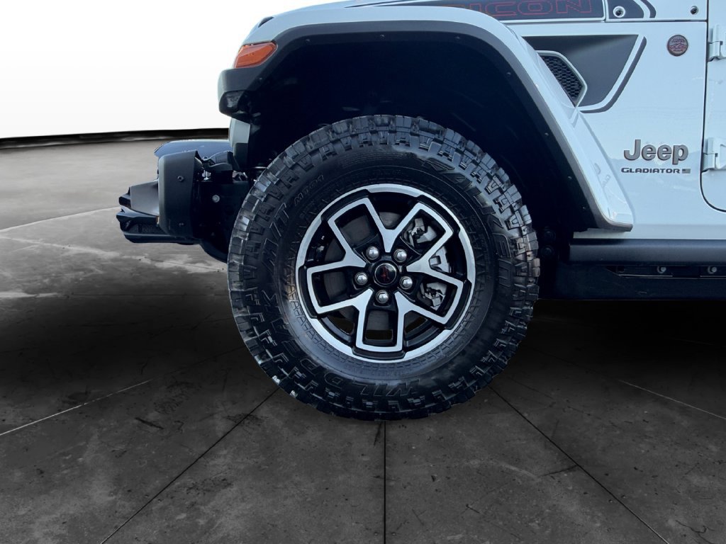 Used 2026 Jeep Gladiator Rubicon AWD/4WD image 14