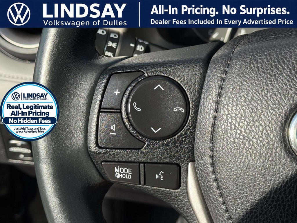 Used 2016 Toyota RAV4 XLE AWD/4WD image 22
