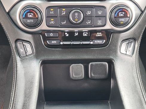 Used 2019 Chevrolet Tahoe LT RWD image 20