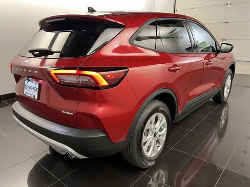 New 2025 Ford Escape Active w/ Cold Weather Package image 6