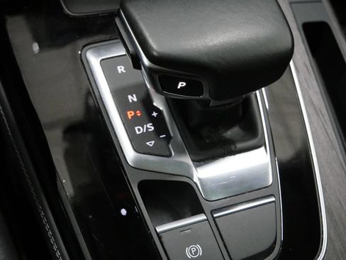 Used 2024 Audi Q5 2.0T Premium Plus AWD/4WD image 24