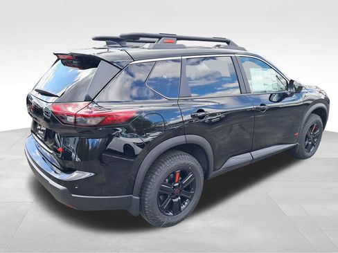 New 2026 Nissan Rogue SV AWD/4WD image 5