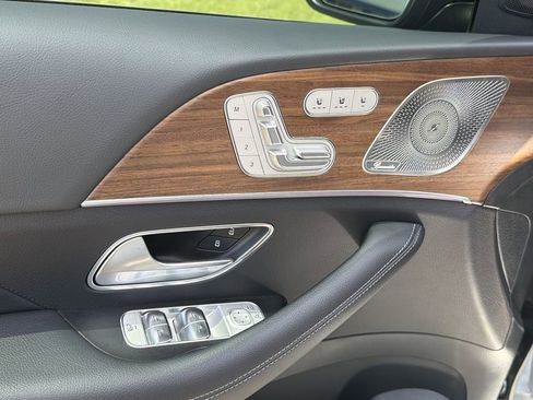 Used 2025 Mercedes-Benz GLE 350 4MATIC image 20