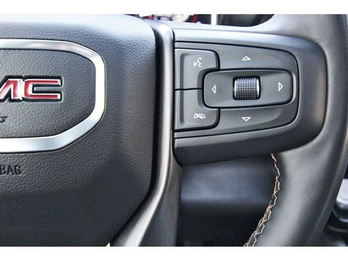 Used 2025 GMC Sierra 2500 AT4 w/ AT4 Premium Plus Package image 14