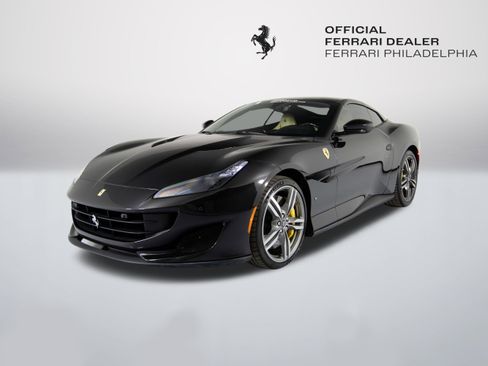 Certified 2019 Ferrari Portofino image 4