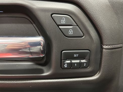 Used 2022 GMC Sierra 1500 SLT w/ SLT Premium Plus Package image 21