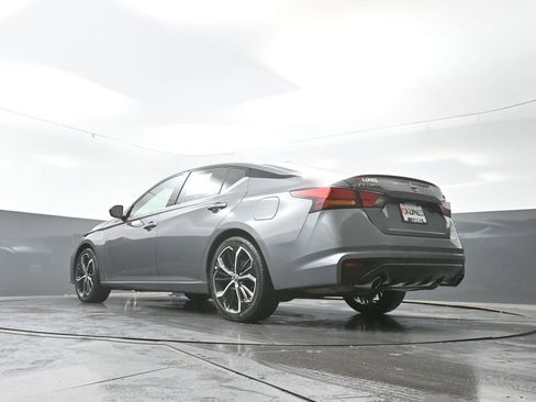 Used 2024 Nissan Altima 2.5 SR image 52