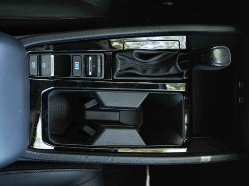 Used 2023 Honda Accord EX-L image 27