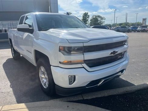 Used 2017 Chevrolet Silverado 1500 LT w/ All Star Edition AWD/4WD image 1