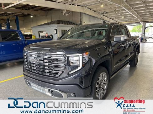 Used 2023 GMC Sierra 1500 Denali Ultimate image 1