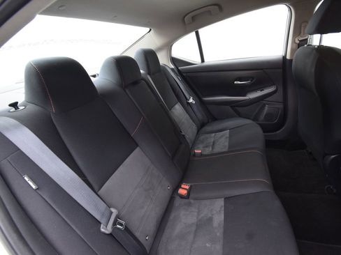 Used 2021 Nissan Sentra SR image 24