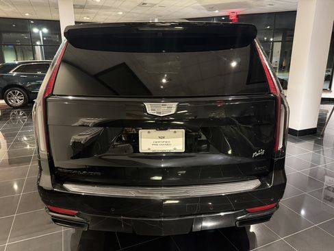 Certified 2023 Cadillac Escalade ESV Sport Platinum w/ LPO, ONYX Package image 4