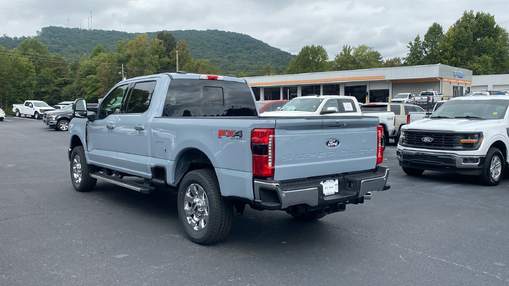 New 2027 Ford F250 Lariat w/ Lariat Premium Package AWD/4WD image 7