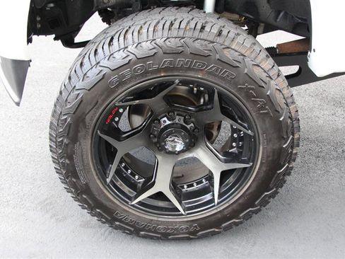 Used 2021 Ford F250 Lariat image 40