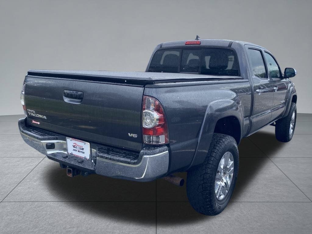 Used 2014 Toyota Tacoma 4x4 Double Cab w/ Limited Package image 16