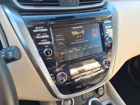 Certified 2023 Nissan Murano SL w/ SL Moonroof Package AWD/4WD image 23