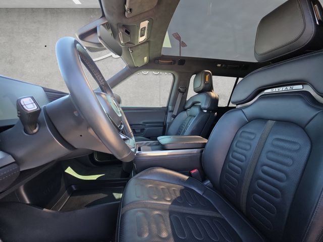 Used 2023 Rivian R1S Launch Edition Quad AWD/4WD image 19