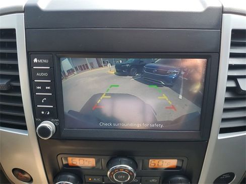 Used 2020 Nissan Frontier SV w/ Midnight Edition Floor Mats image 28