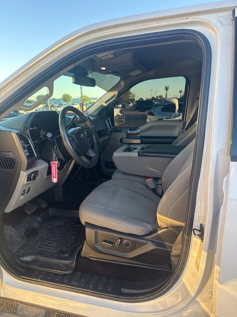 Used 2018 Ford F150 XLT w/ Equipment Group 302A Luxury AWD/4WD image 3
