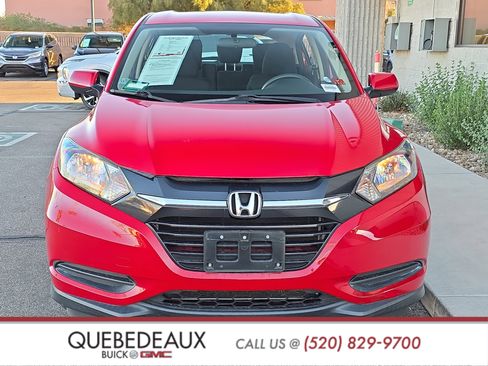 Used 2017 Honda HR-V LX image 2