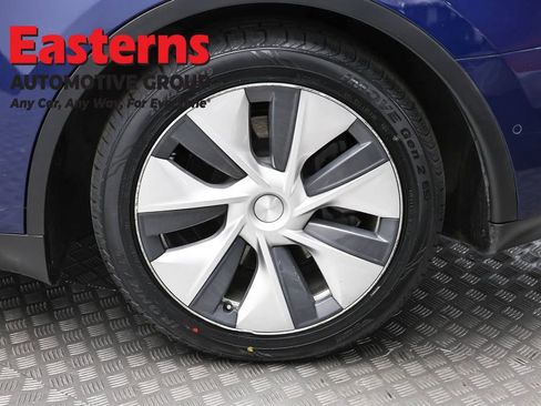 Used 2021 Tesla Model Y Long Range AWD/4WD image 8