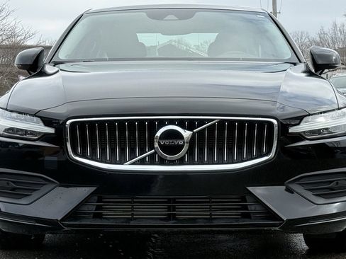 Used 2020 Volvo S60 T5 Momentum w/ Protection Package Premier image 8
