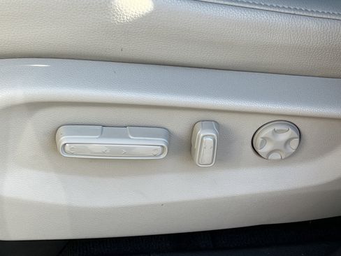 Certified 2025 Honda Odyssey EX-L image 19