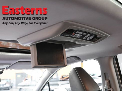 Used 2017 Honda Pilot Elite image 38