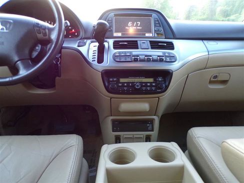 Used 2008 Honda Odyssey Touring image 31