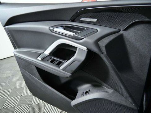 New 2025 Audi Q5 Premium Plus image 23