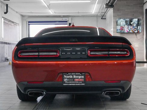 Used 2022 Dodge Challenger R/T Scat Pack image 7