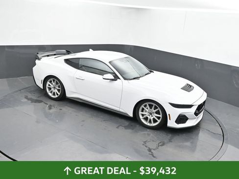 Used 2024 Ford Mustang GT Premium image 35