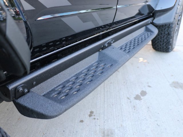 Used 2025 Ford Bronco Raptor AWD/4WD image 9