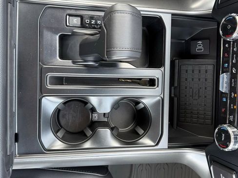 New 2025 Ford F150 Lariat w/ Equipment Group 502A High image 27