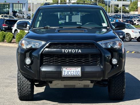 Used 2015 Toyota 4Runner TRD Pro AWD/4WD image 10