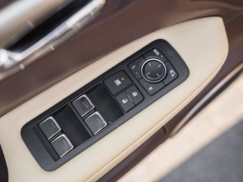 Used 2019 Lexus RX 350 AWD w/ Navigation Package image 39