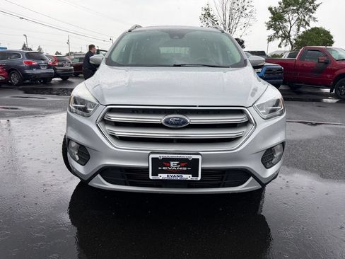 Used 2018 Ford Escape Titanium w/ Ford Safe & Smart Package AWD/4WD image 2
