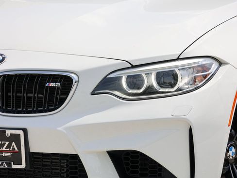Used 2017 BMW M2 RWD image 11
