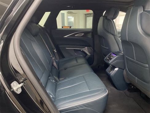 Certified 2024 Cadillac Lyriq Luxury w/ Nappa Leather Package image 18